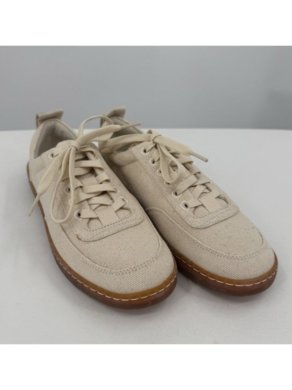 Everlane Tread Bare Sneaker size 8 Women's in Canvas/Red/Blue Lace-up Shoes